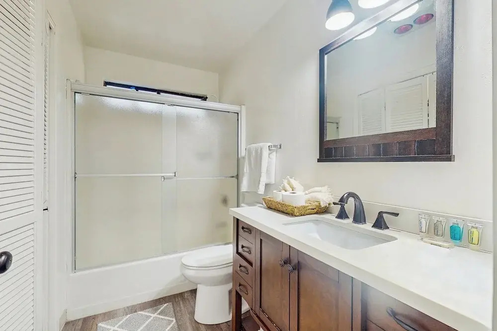 4BR Home Near Yosemite w/ Pool Table