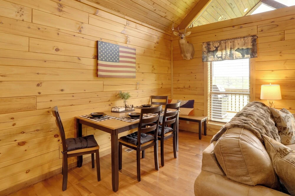 Family Cabin w/ Deck By Mark Twain Natl Forest!