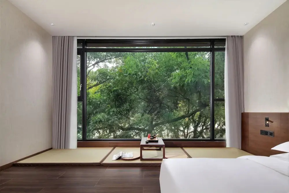 Riverside Wing Hotel Guilin