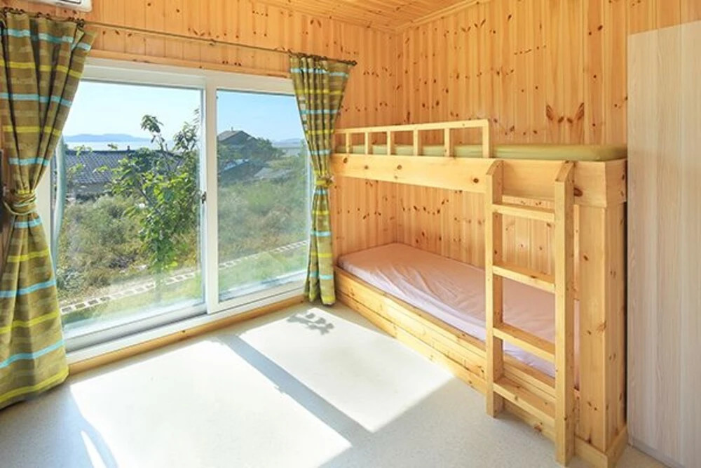 Ganghwa Spa in Caravan