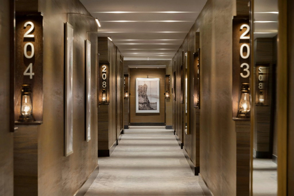 Hoodoo Moab, Curio Collection by Hilton