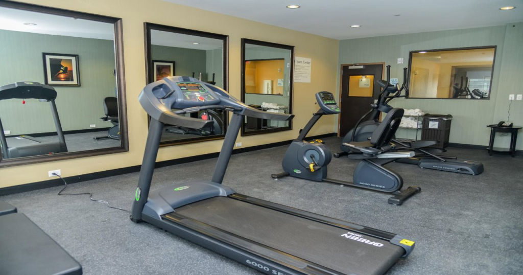 Holiday Inn Express Hotels & Suites Cuero by IHG