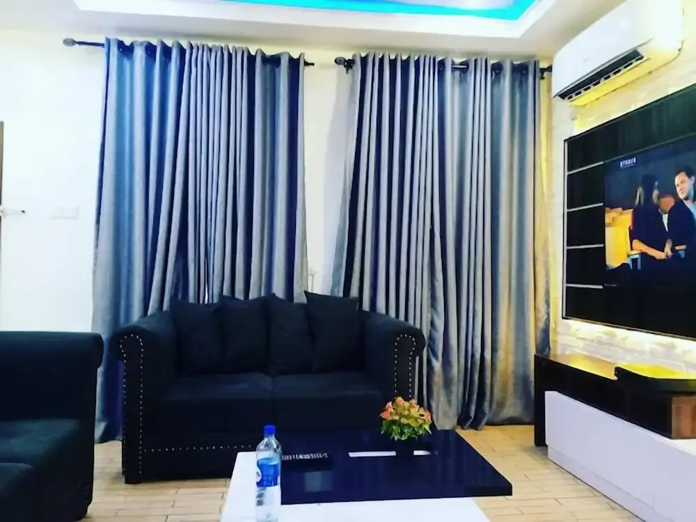 Pioneer Luxury Apartment