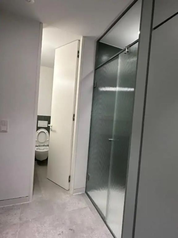 Suite No1
