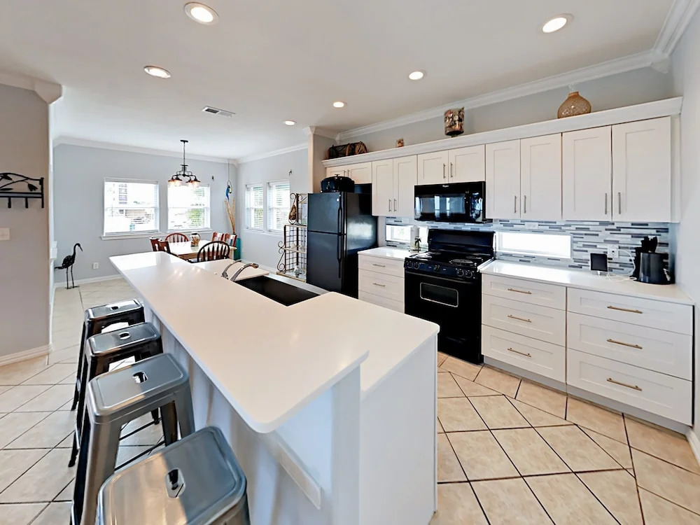 136 Dunes 2 Units - 4 Br Home