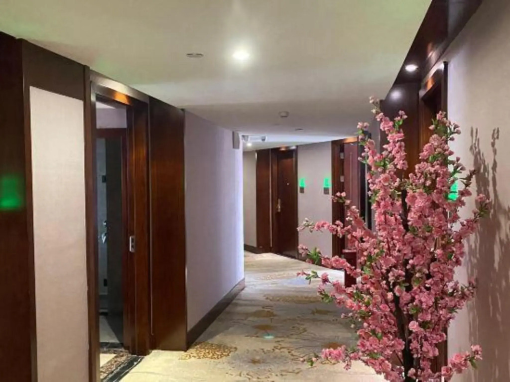 Jiayu Hotel