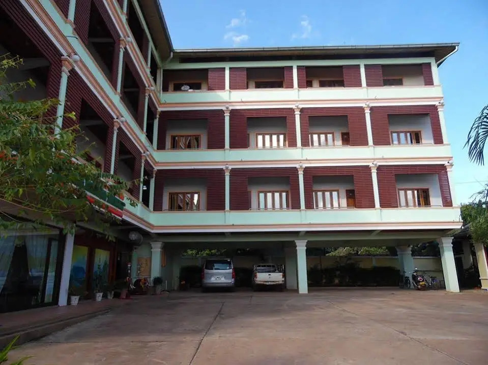 Phou Chang Hotel