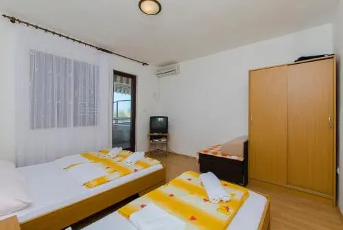 Apartments Bilo