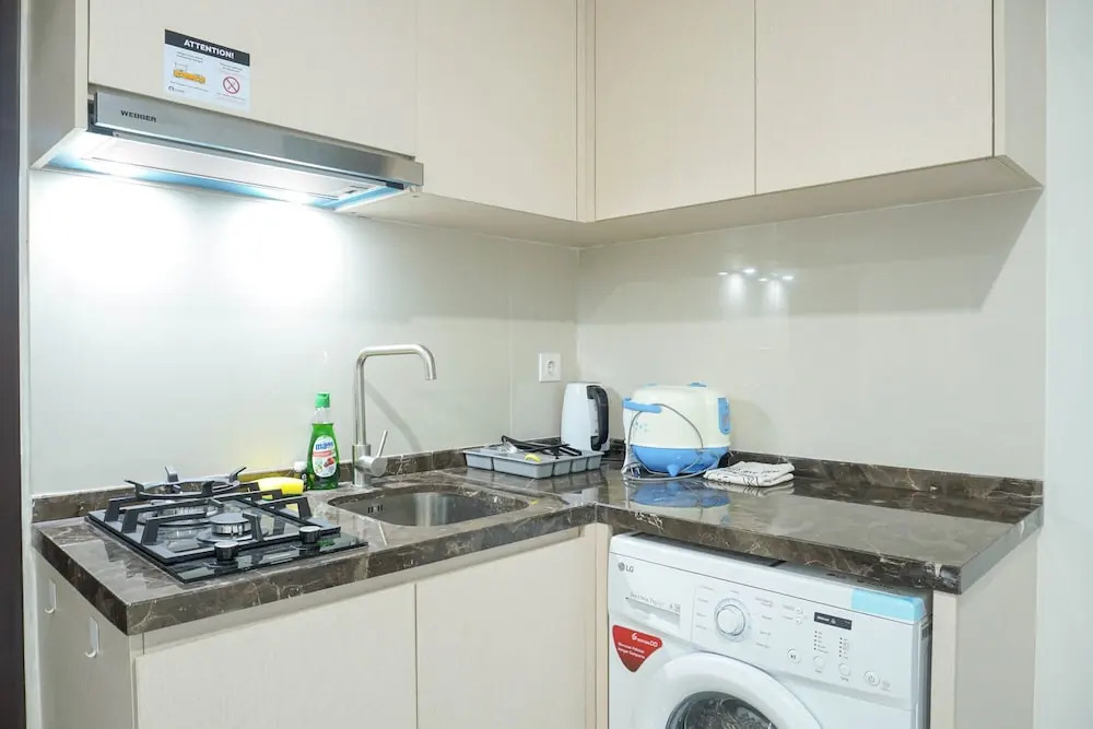 Contemporer 1BR Apartment @ Puri Mansion