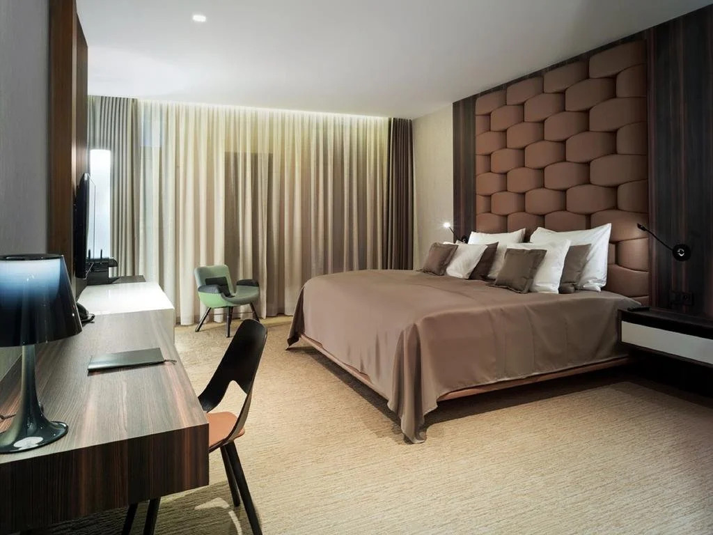 Theatre Hotel