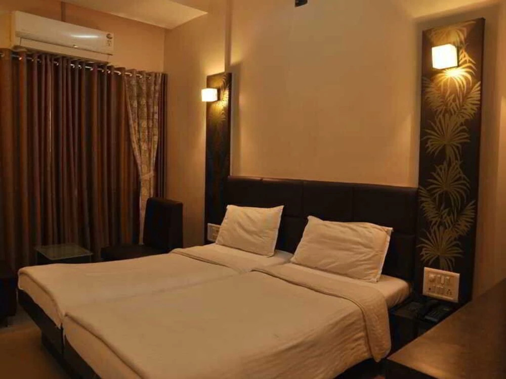 Purohit S Hotel Raj