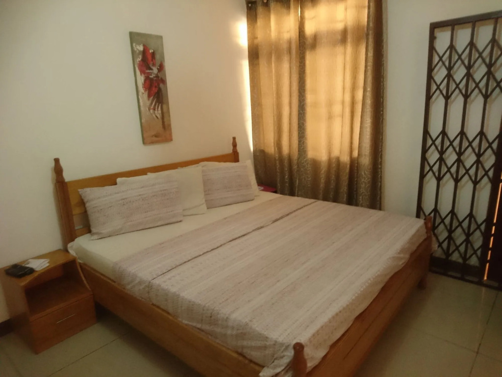 The Golden Apple Guest House