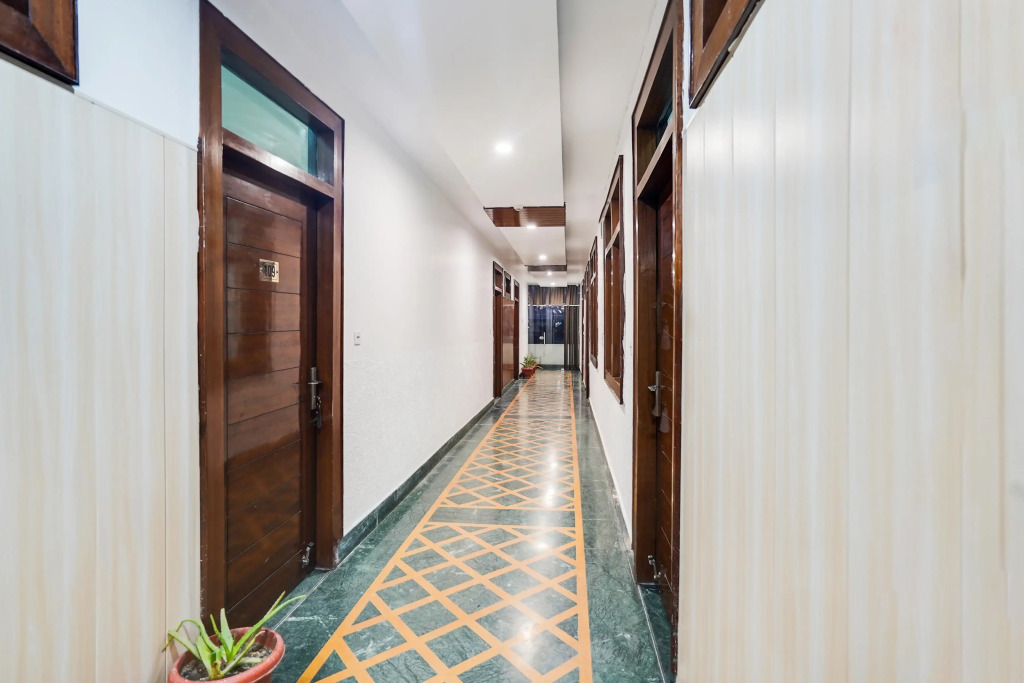 Super Townhouse Selaqui Chakrata Road Formerly Selaqui