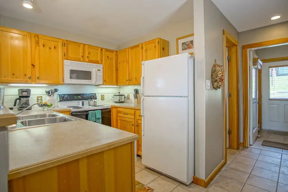 Camp 4 #21: 2 Bedrooms, 2.5 Baths: Slope Side, Gas Fireplace