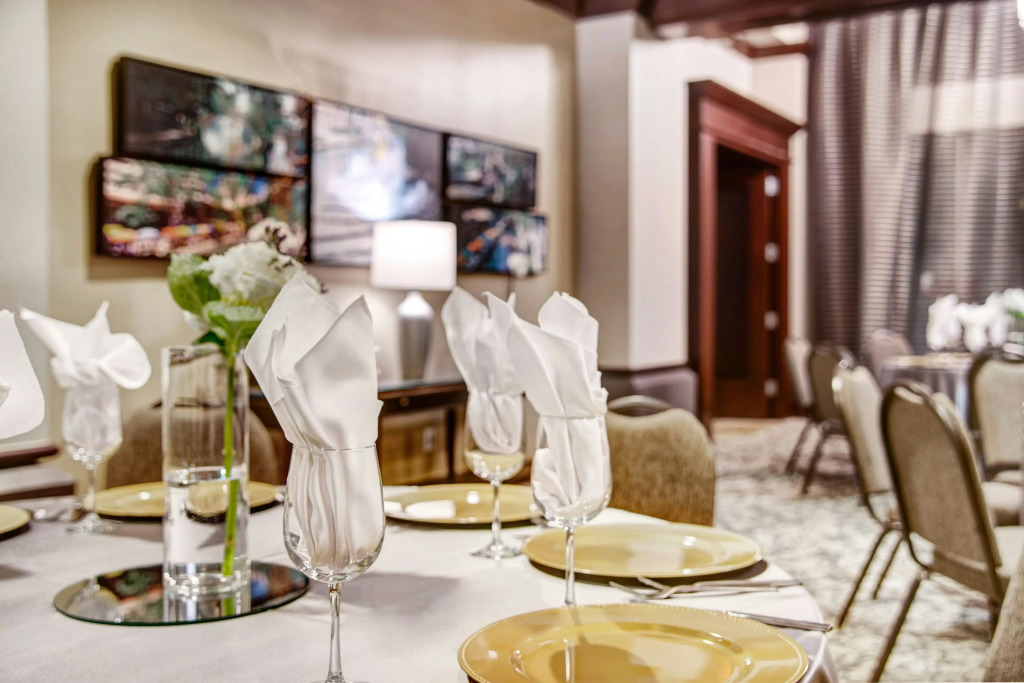 The Emily Morgan Hotel - A DoubleTree by Hilton
