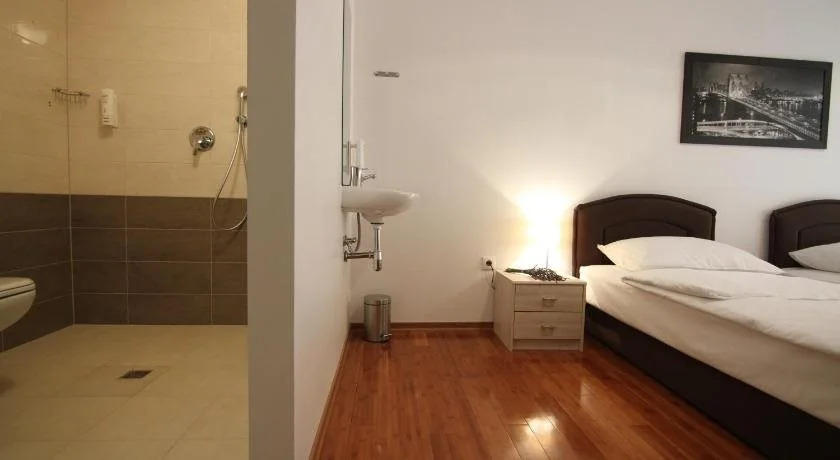 Rooms XXL