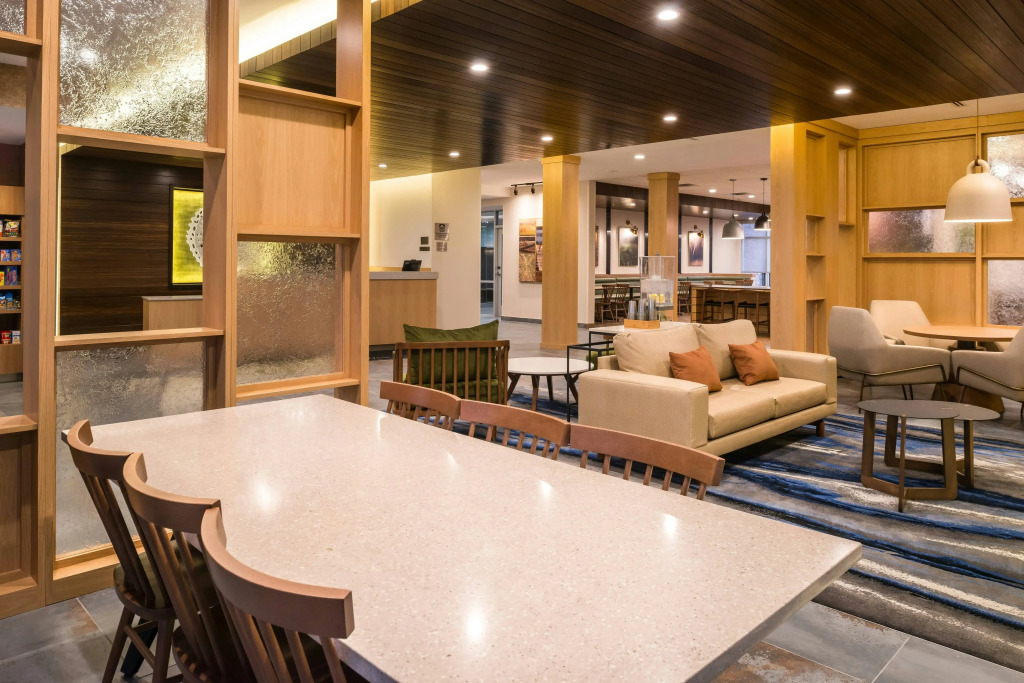Fairfield Inn & Suites by Marriott Fort Worth Southwest at Cityview