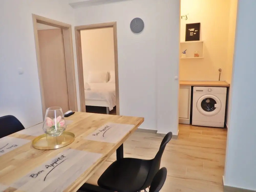 Apartments Danijel-in the Centre of Starigrad