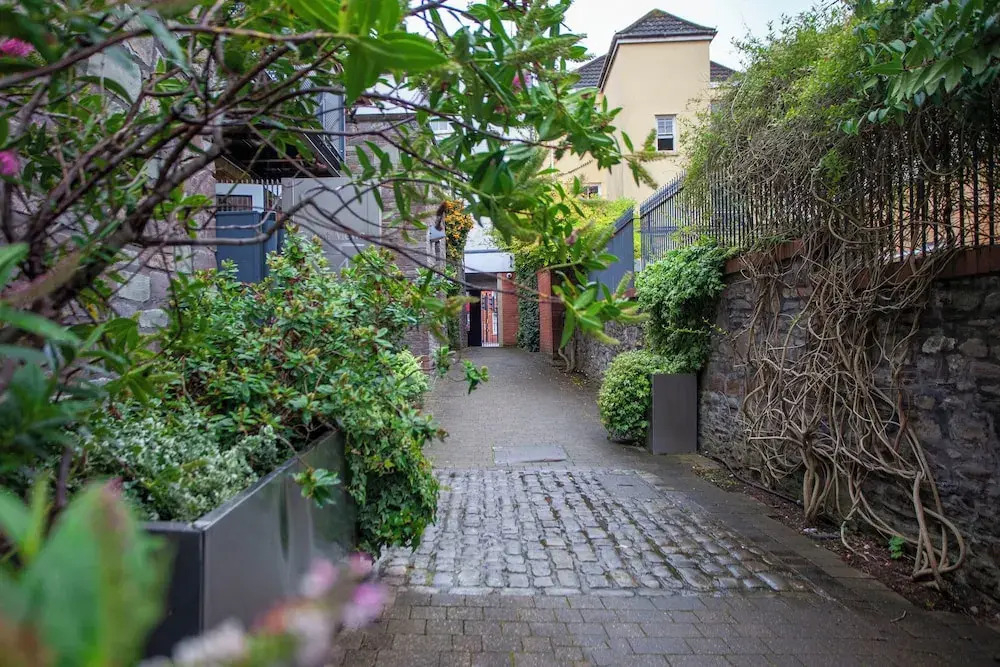 Cabot Mews Apartments