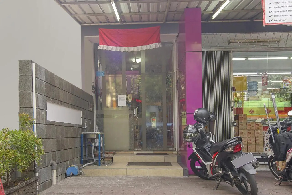 Urbanview Hotel FiFFa Kauman Malang