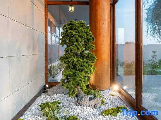 THE JAPANESE HOUSE by BRIDGE RETREATS