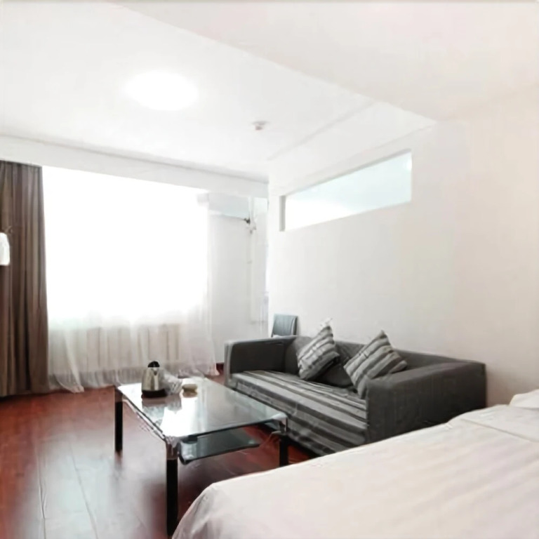 Huafeng Hotel