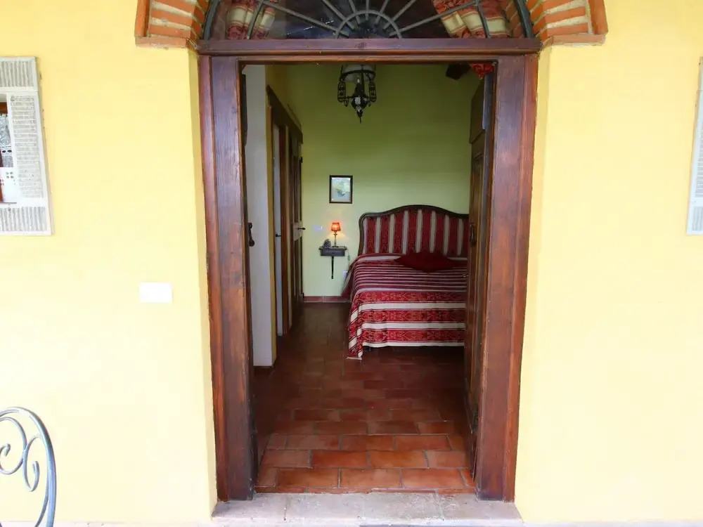 Chalet With Pool in Cortona