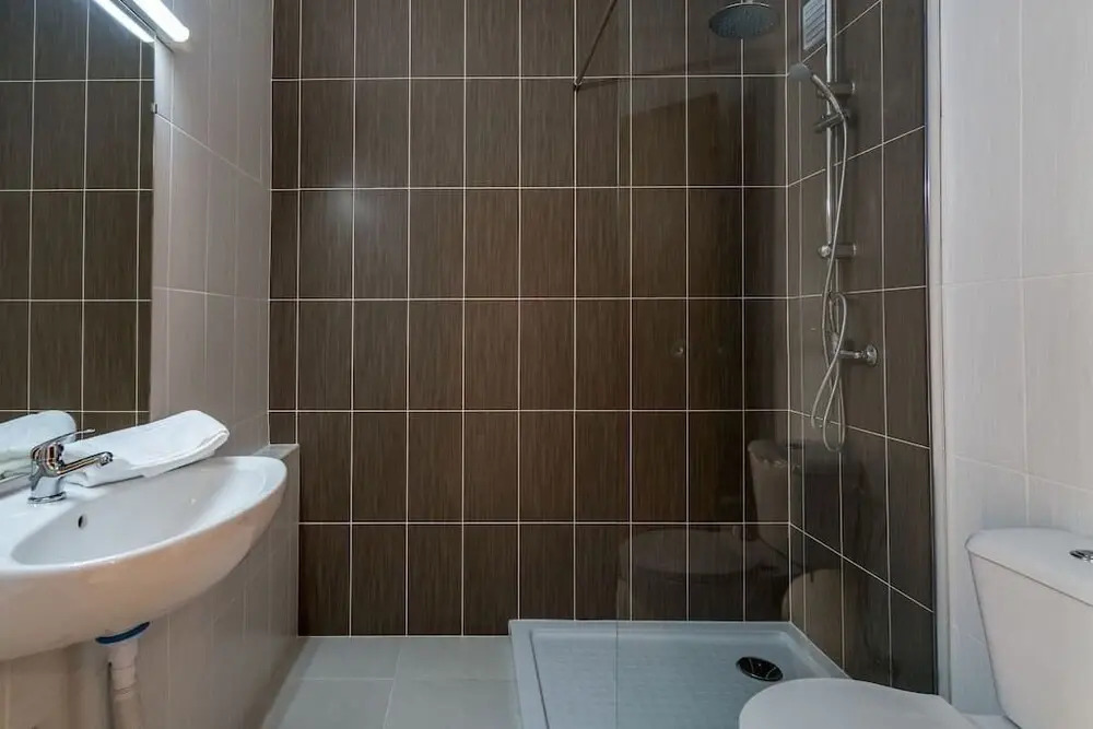 Vmr503 · Adorable 1 BD Apartment 2 min From Marina
