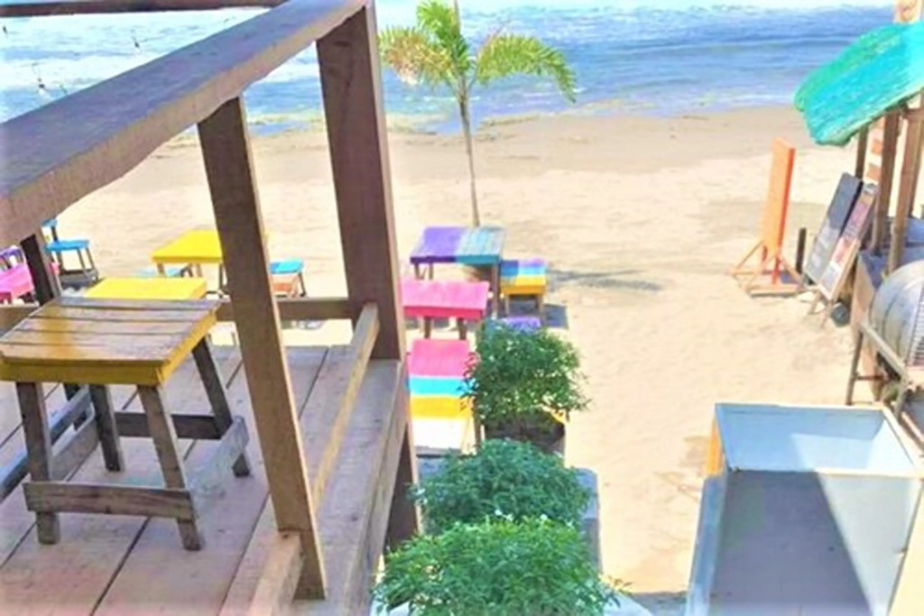Surfers Point Deck