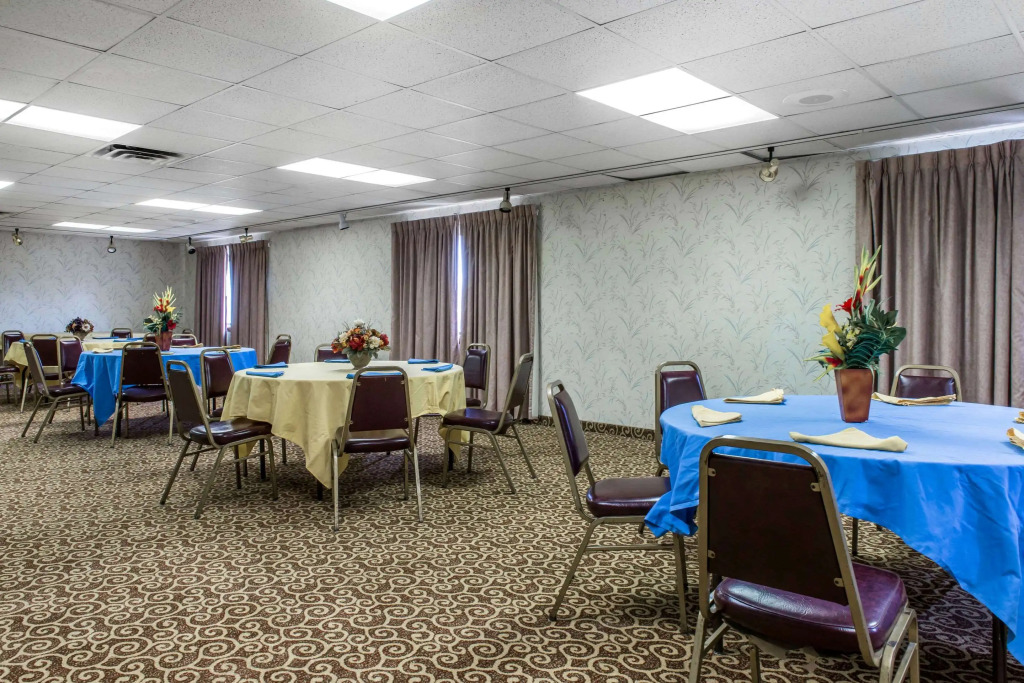 Quality Inn & Suites Fairview - Erie