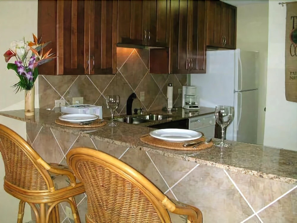 Kona Pacific 1 Bedroom Condo