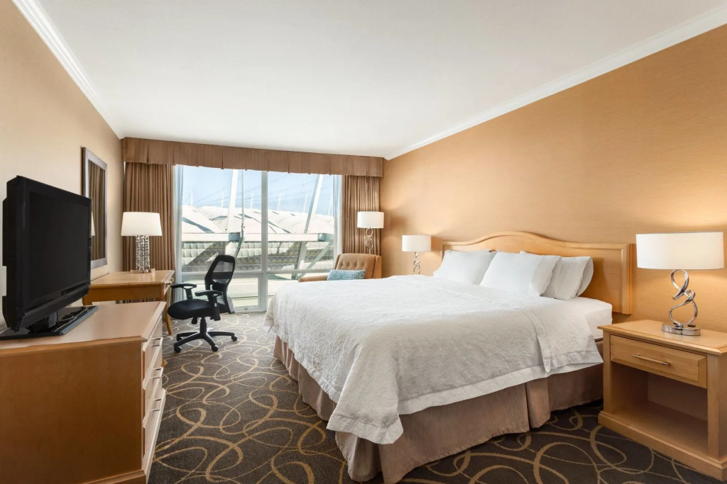 Hampton Inn & Suites, by Hilton - Vancouver Downtown
