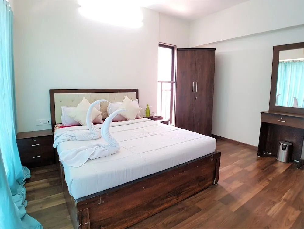 HexHomes Kandivali