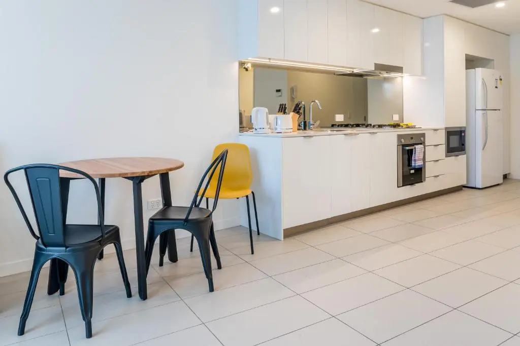 Chic Inner City Position 2 bedroom apartment with Parking By Serain Residences
