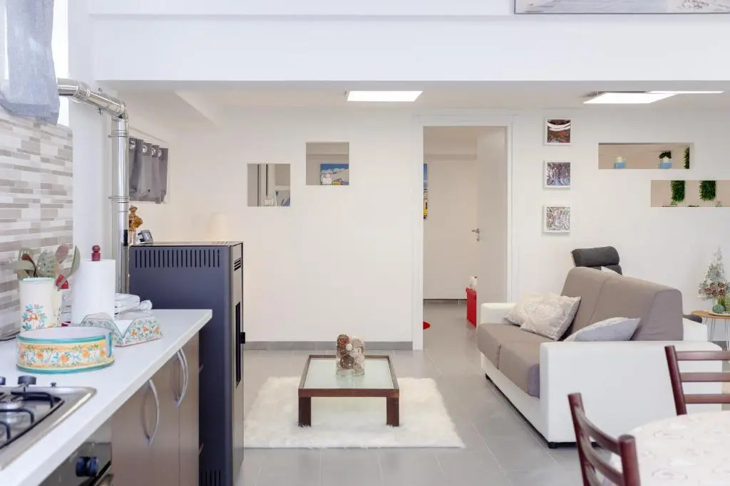 Etna Apartment Titani