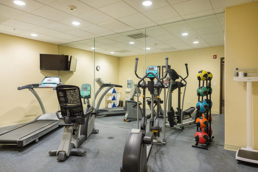 Holiday Inn Express & Suites Yosemite Park Area by IHG