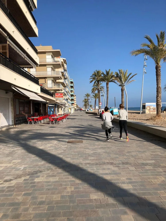 Face à La Mer