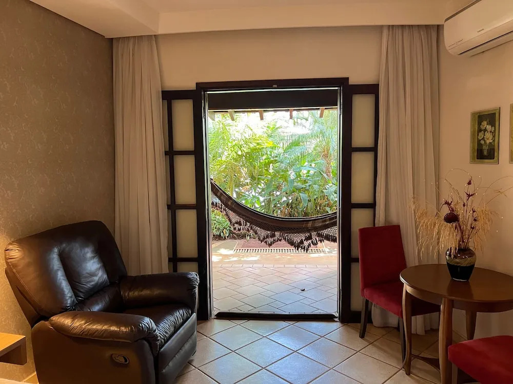 Premier Garden Hotel