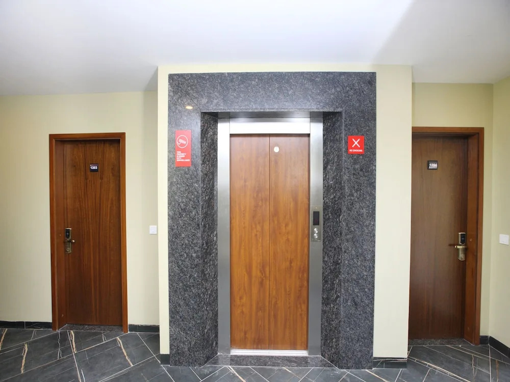 OYO 13302 Hotel Ashvattha