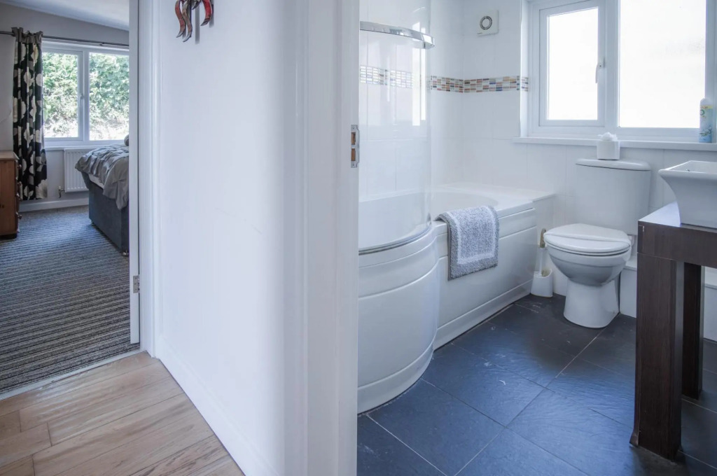 Anchor Well - 2 Bedroom Cottage - Ludchurch