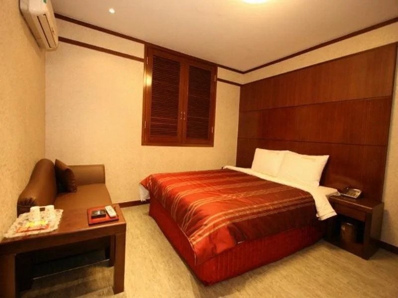 Bluehill Hotel