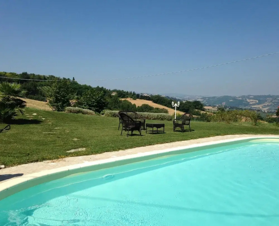 Apartment With 2 Bedrooms in Montelabbate, With Wonderful sea View, Pool Access, Enclosed Garden - 13 km From the Beach
