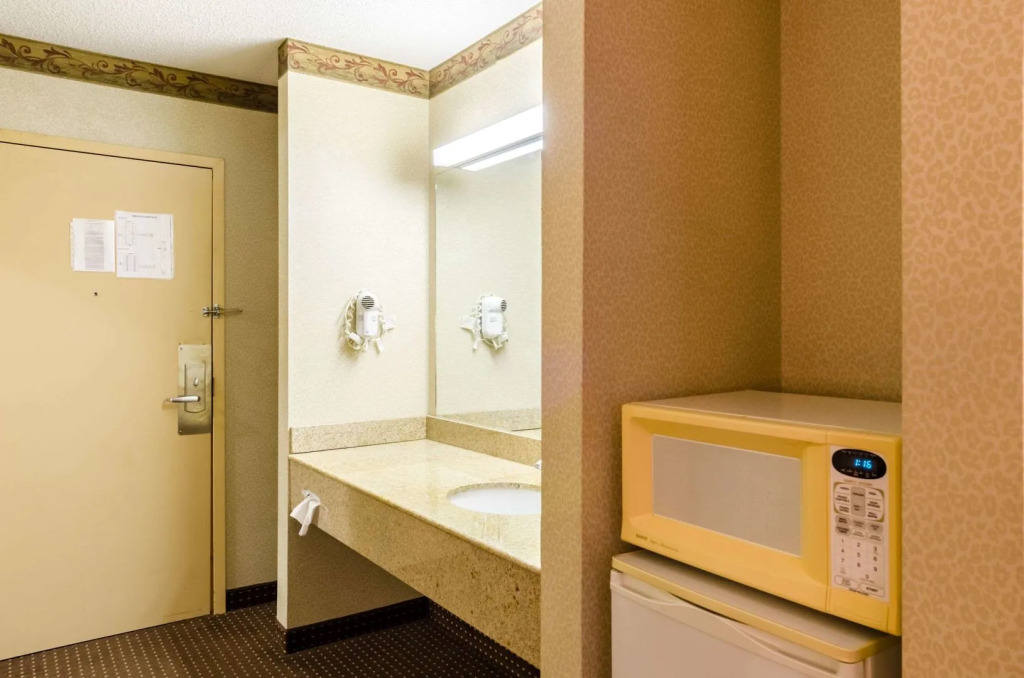FairBridge Inn Express