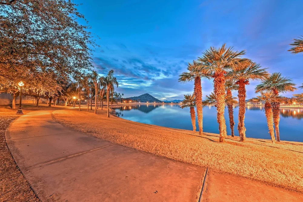 Hot Tub & Pool: Stunning Goodyear Home Near Lakes