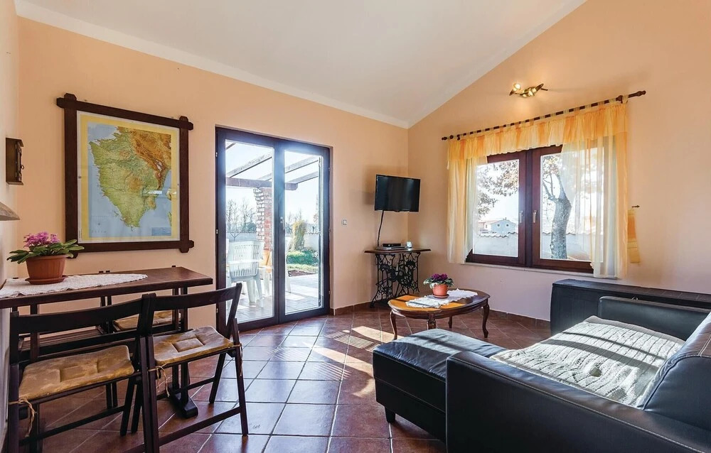 Lovely Home In Medulin