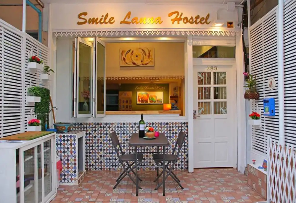 Smile Lanna Ladies Hostel - Caters to Women