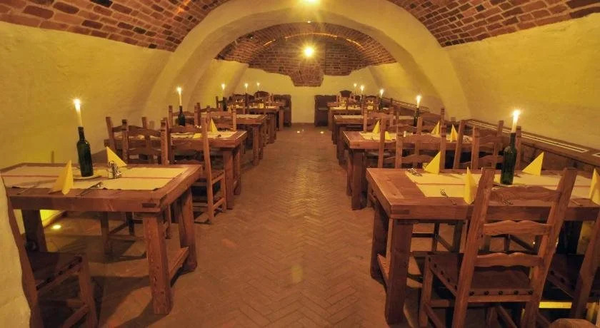 Régi Posta Hotel és Étterem