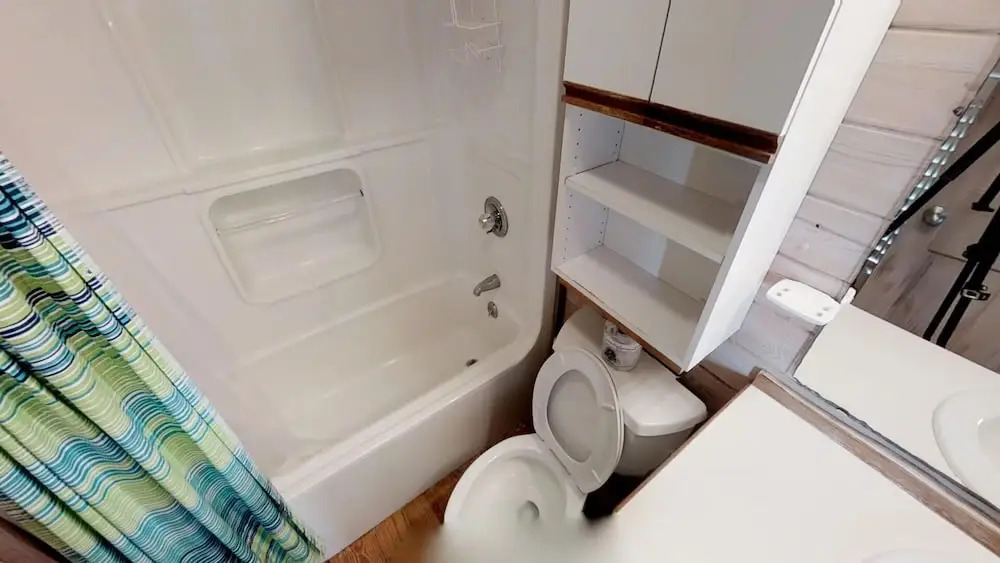 Anchorage - 6 Br Home