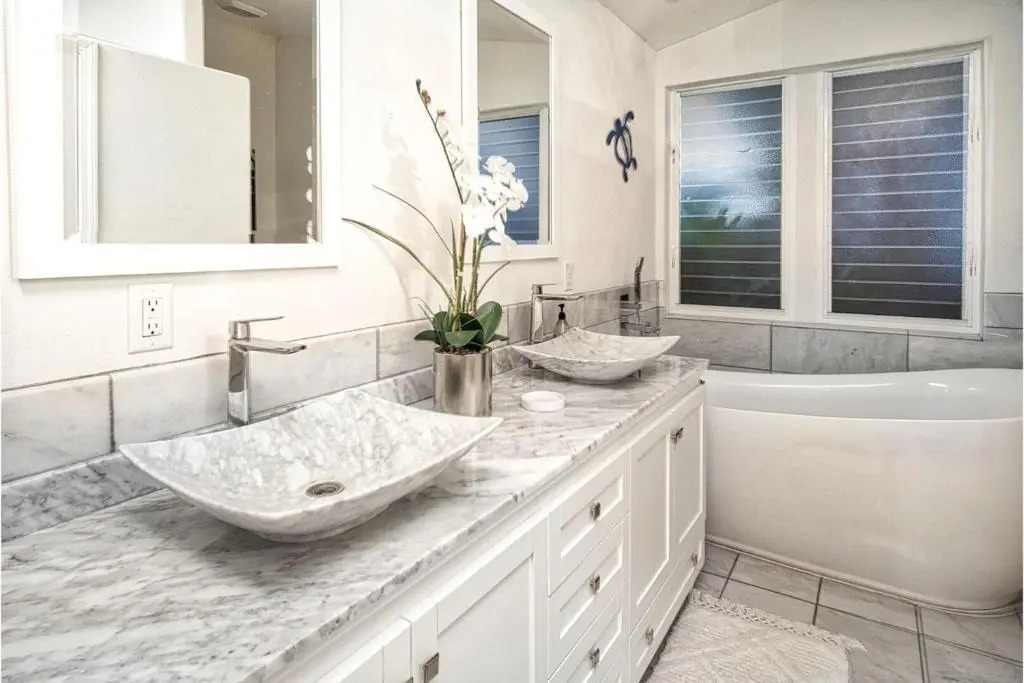Kololia Living by Casago Kona - Your Private, Hawaiin Home with Pool