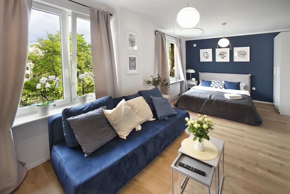 Chmielna 12 Street P&O Serviced Apartments